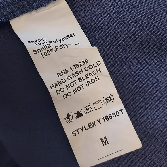 Tuckernuck Pomander Place Mason Navy Blue Red Ruffle Tie Blouse Size Medium - Picture 11 of 12